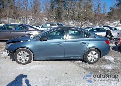 2012 Chevrolet Cruze Ls z USA, uszkodzony, nr VIN 1G1PC5SH0C7247769